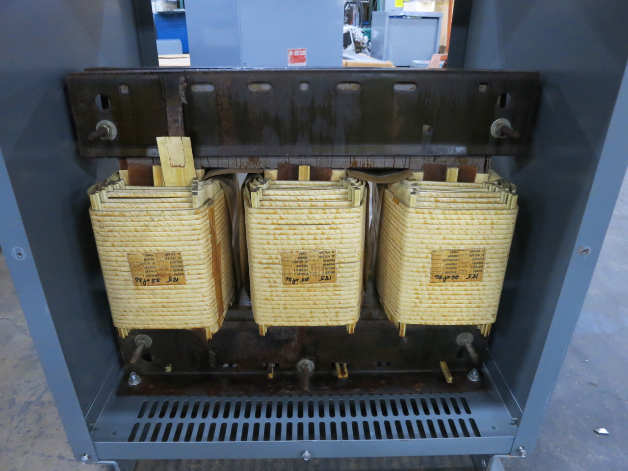 Square D 118.5 kVA 460 Delta to 460Y/266 V 3PH Transformer 118T145HDIT 460V 118 (DW7434-1)