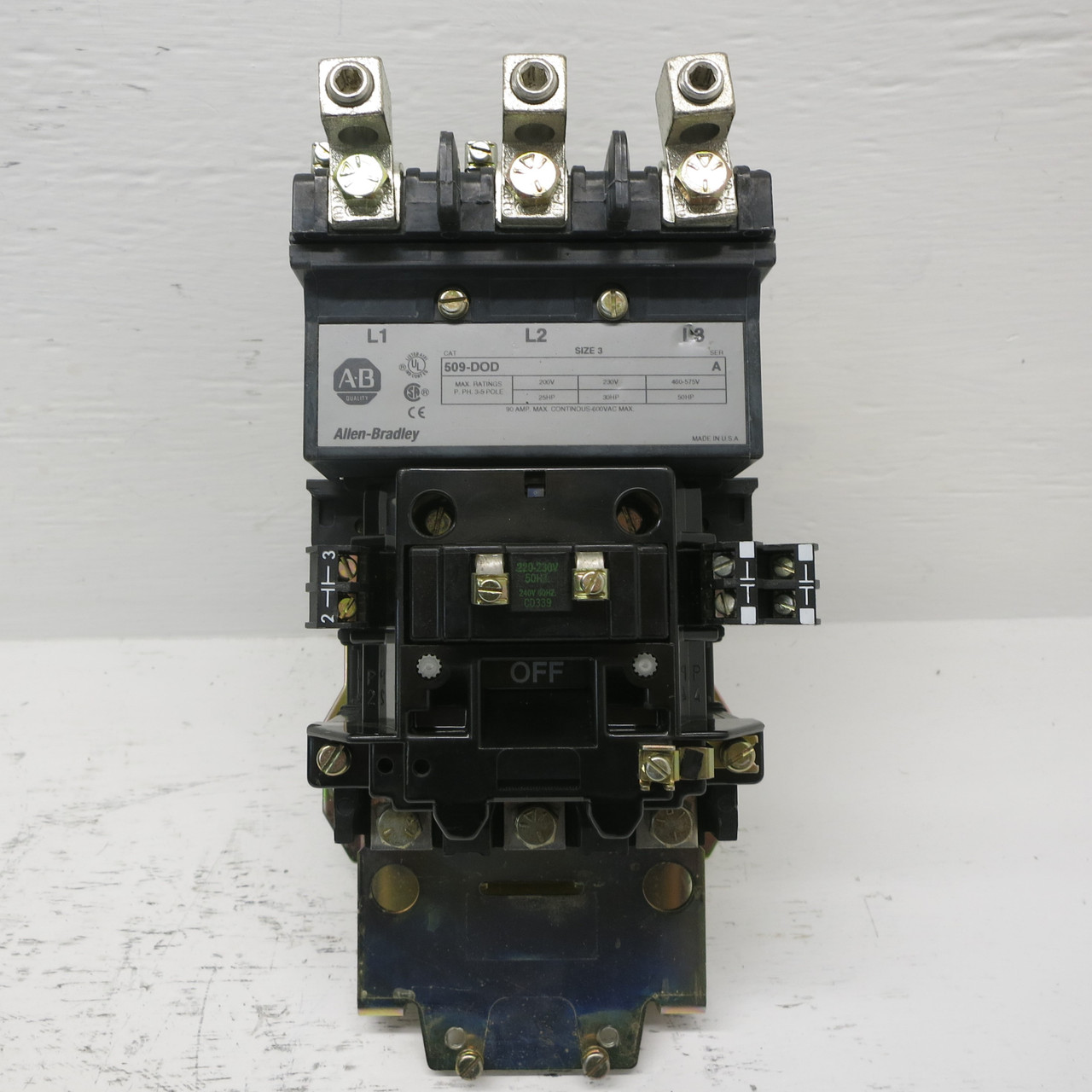 Allen Bradley 509-DOD Size 3 Motor Contactor 240V Coil CD339 90A 509-D0D 3P A-B (AH0639-1)