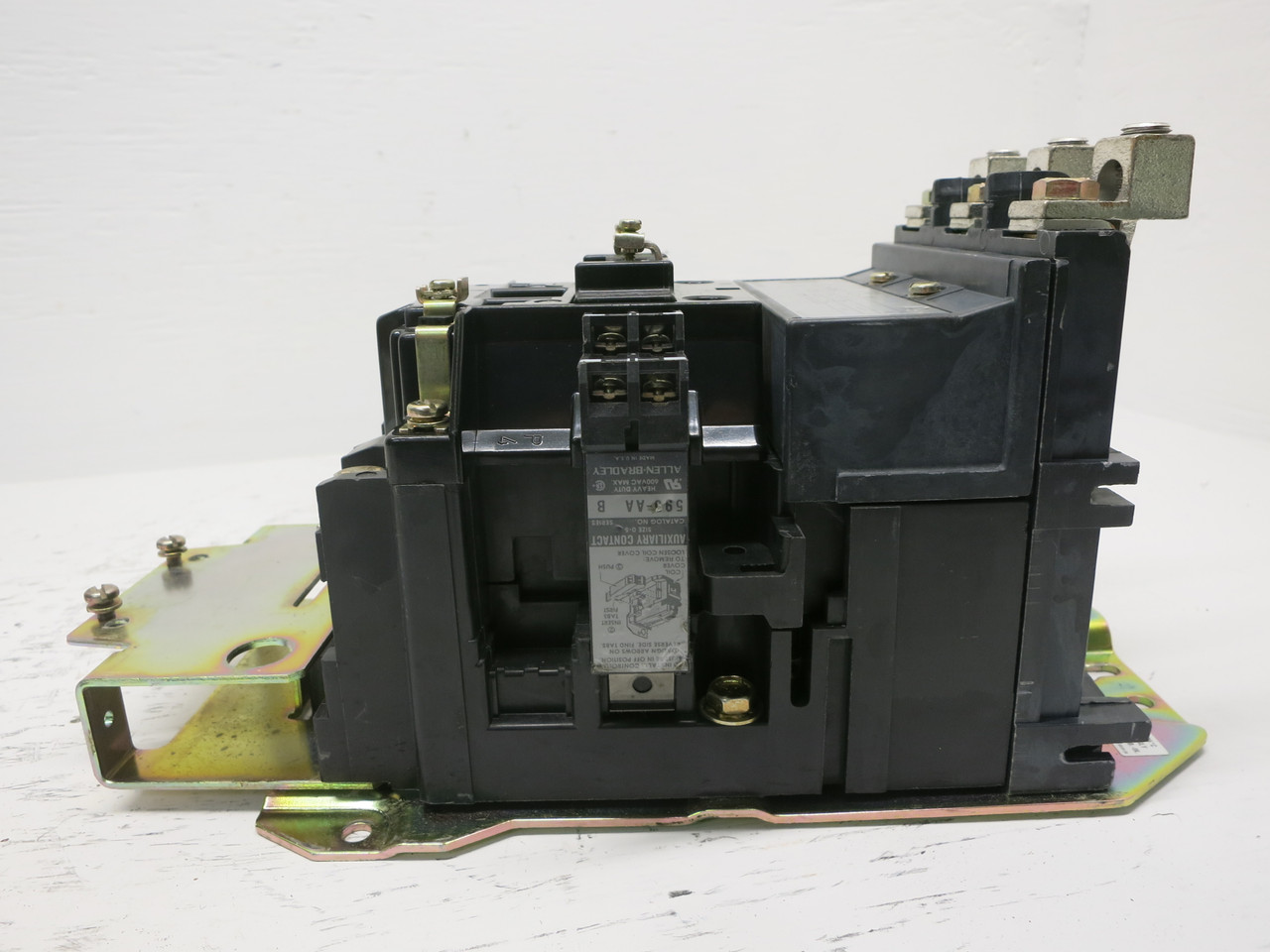 Allen Bradley 509-DOD Size 3 Motor Contactor 240V Coil CD339 90A 509-D0D 3P A-B (AH0639-1)