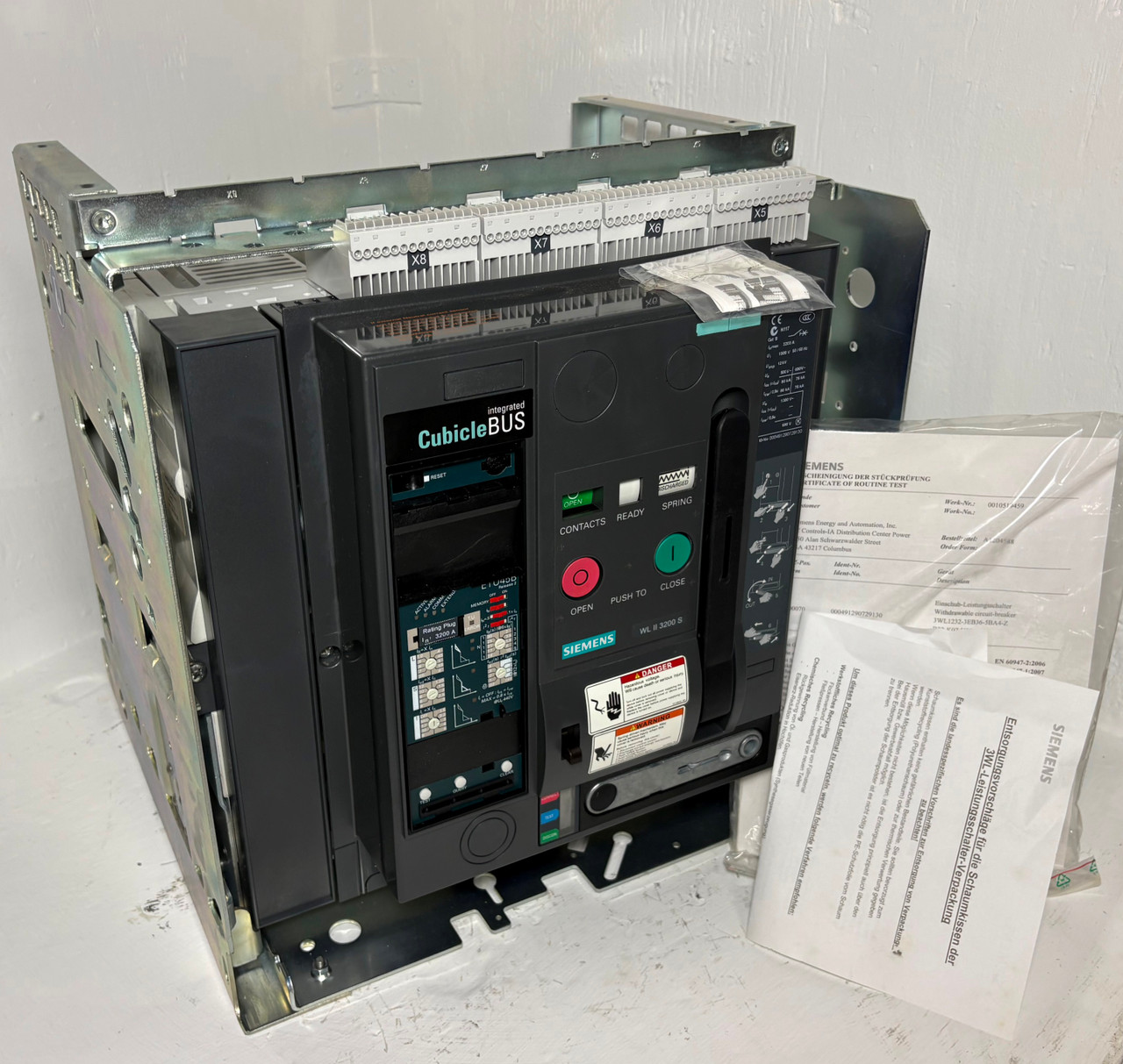 NEW Siemens WLII3200S 3200A CubicleBus LSI Circuit Breaker 3200 Amp 3WL1232 NIB (EM5571-1)