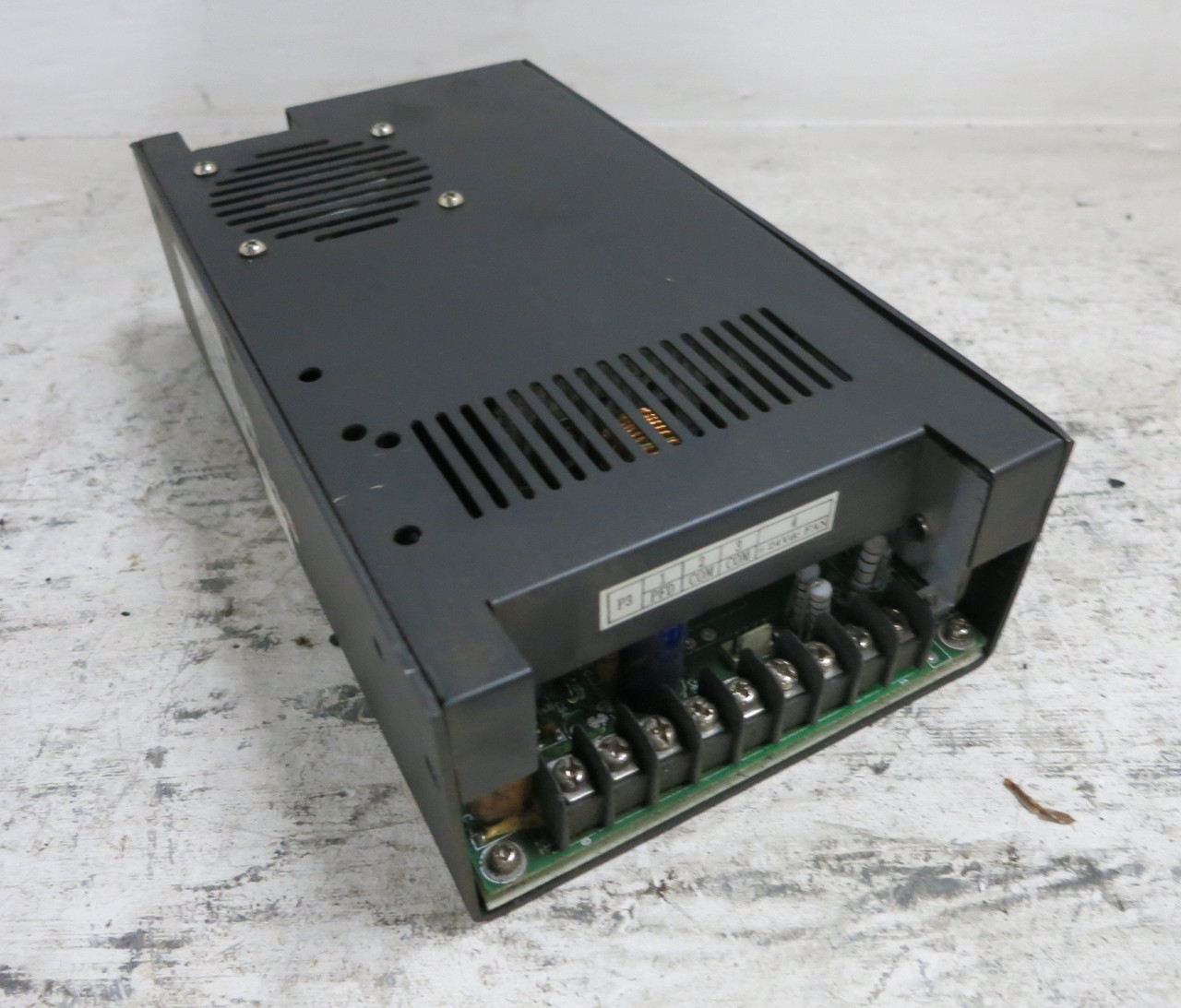 International PU200-16C Switching Power Supply 100-120/200-240 VAC 200W PS (DW7448-12)