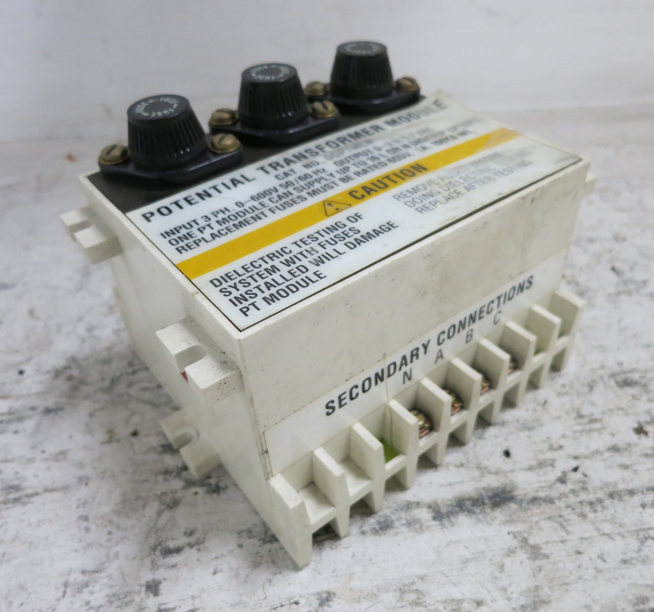 Eaton DOPTMLN Potential Transformer Module Series C Circuit Breaker Accessory (DW7447-10)