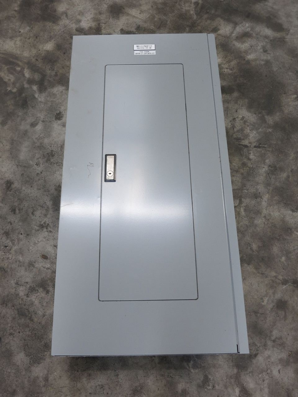 Eaton PRL-2a 100A 360/210V Main Breaker Panel Board 3PH 4W 100 Amp HFD3100BP10 (DW7453-3)
