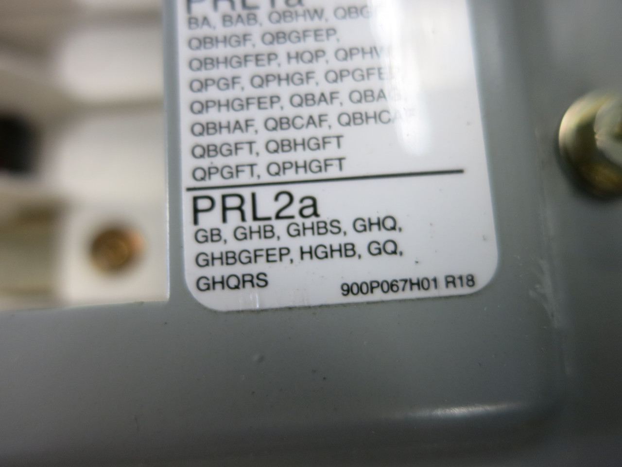 Eaton PRL-2a 100A 360/210V Main Breaker Panel Board 3PH 4W 100 Amp HFD3100BP10 (DW7453-3)