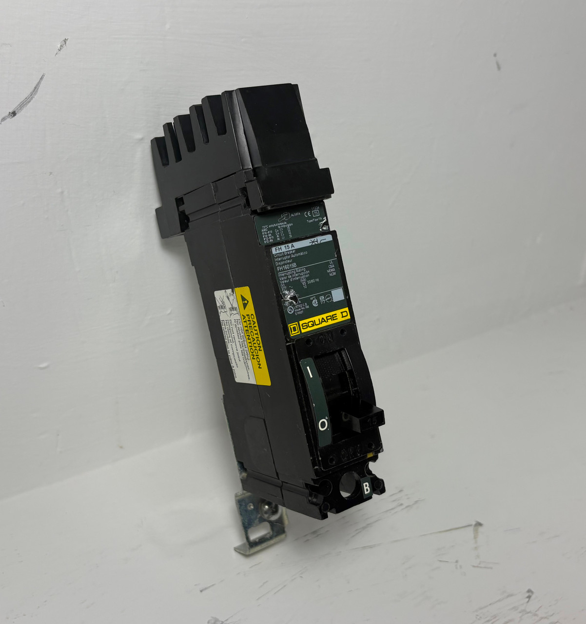 Image of Square-D I-Line FH16015B 15A Circuit Breaker Green Label 277V FA 1 Pole 15 Amp
