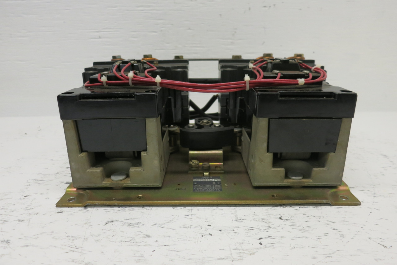 Allen Bradley 705-DOD731 Size 3 Reversing Contactor 120V Coil 705-D0D731 50HP (AH0650-1)