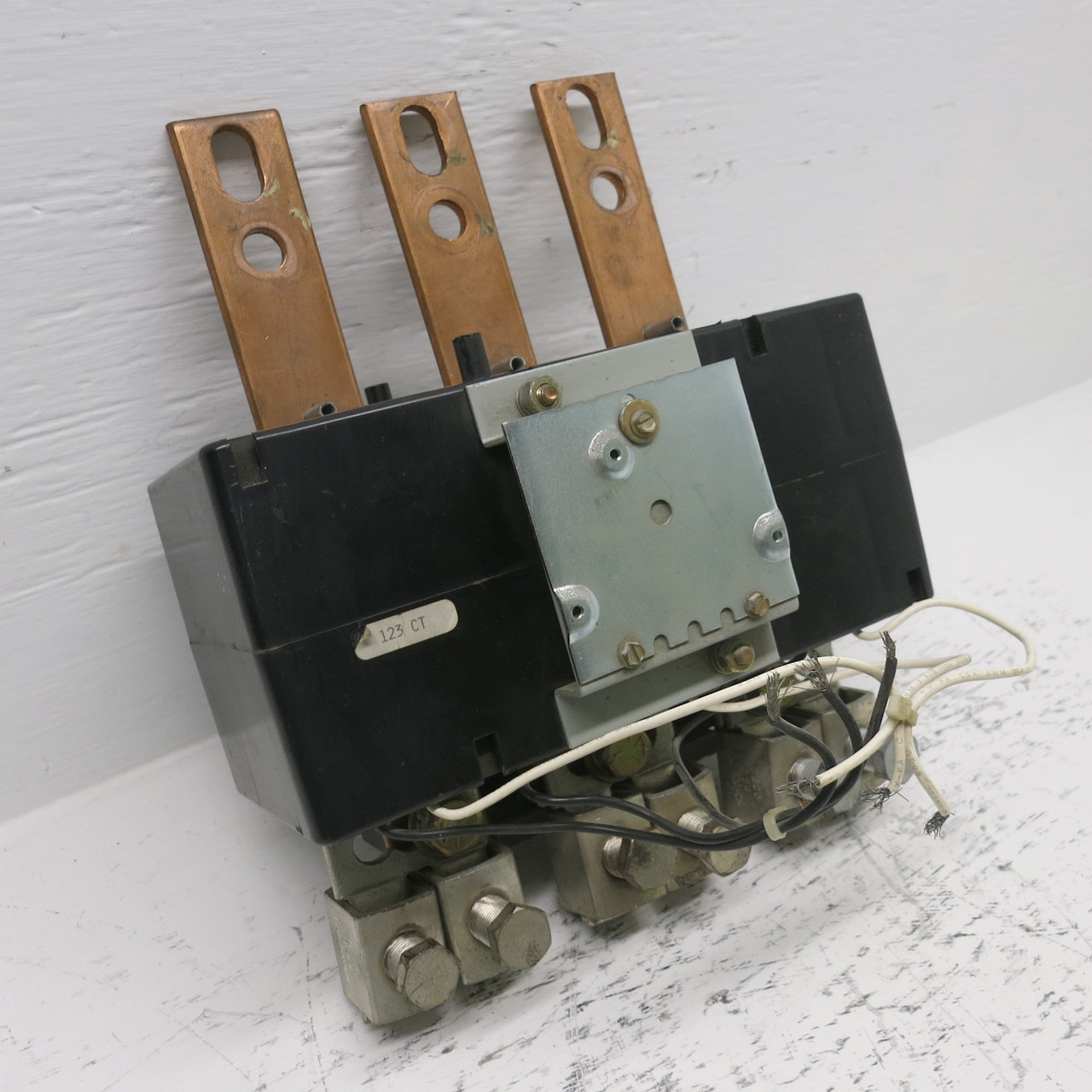 Image of Westinghouse 757B429H01 Current Transformer 600:5A 50-400Hz CT ITI 3P7-601 w Bus