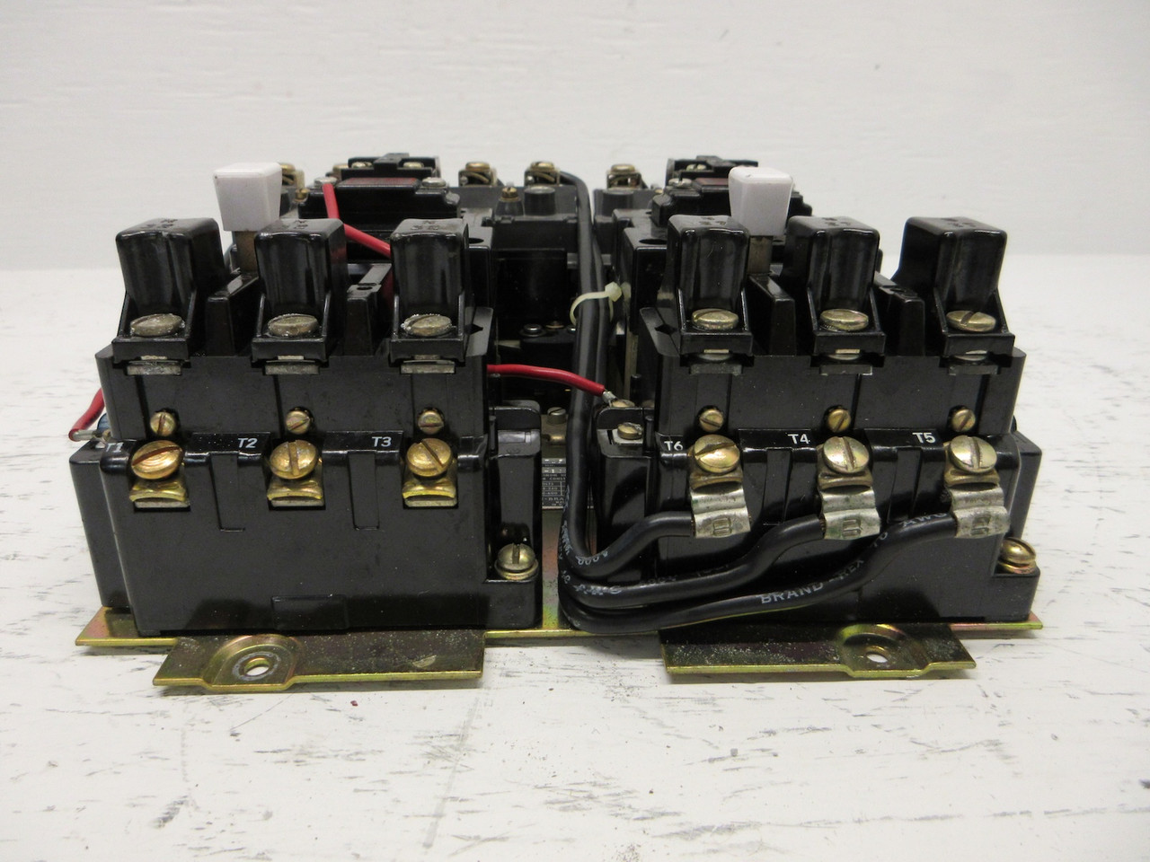 Allen Bradley 715X-BOD13 2 Speed Starter Size 1 120V Coils 27A 7.5HP 715X-B0D13 (AH0651-1)