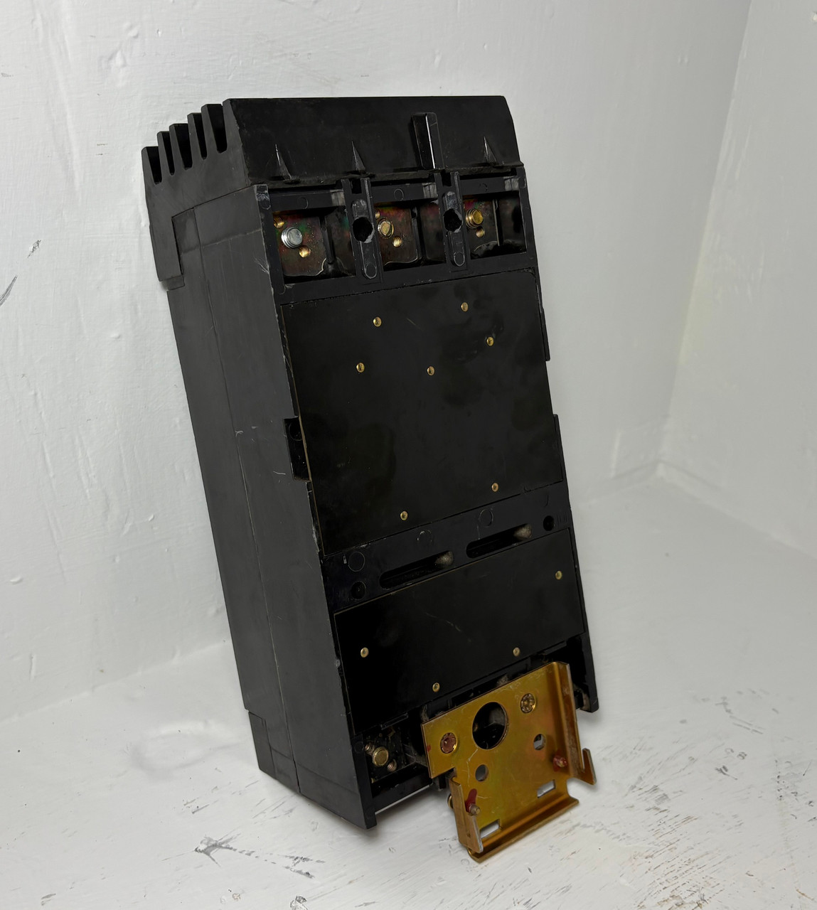 Square D I-Line LA36250 250A Circuit Breaker Black 600V 3P LA 250 Amp FLAW (EM5588-2)