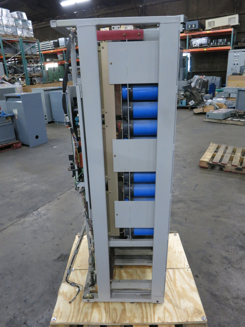 Allen Bradley 2364FA-MNC Regenerative DC Bus Supply Unit 2364F RGU 575V 600 kVA (DW7463-1)