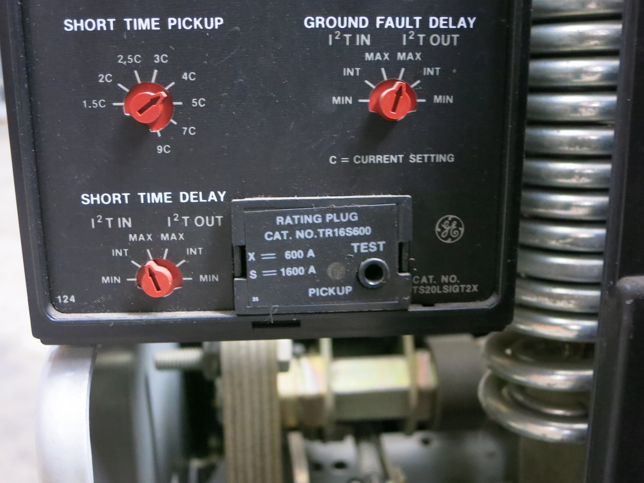 GE AKR-7D-50 1600A Air Breaker TS20LSIGT2X RMS-9 Trip 600A RP LSIG 1600/600 MO (DW7468-1)