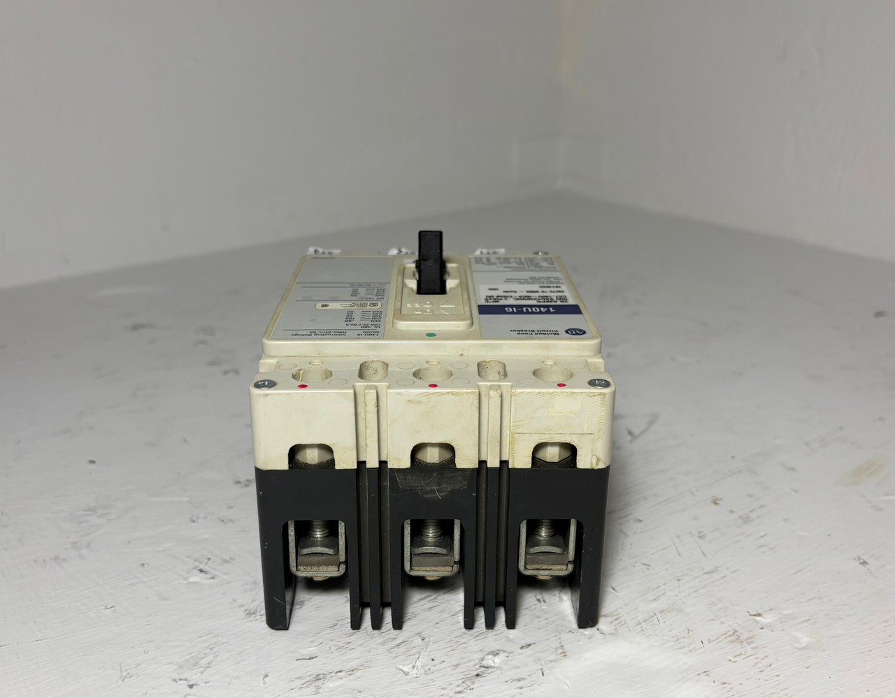 Allen Bradley 140U-I6C3-C30M (A) 30A Circuit Breaker 600V 3P 140U-I6 30 Amp (EM5595-1)