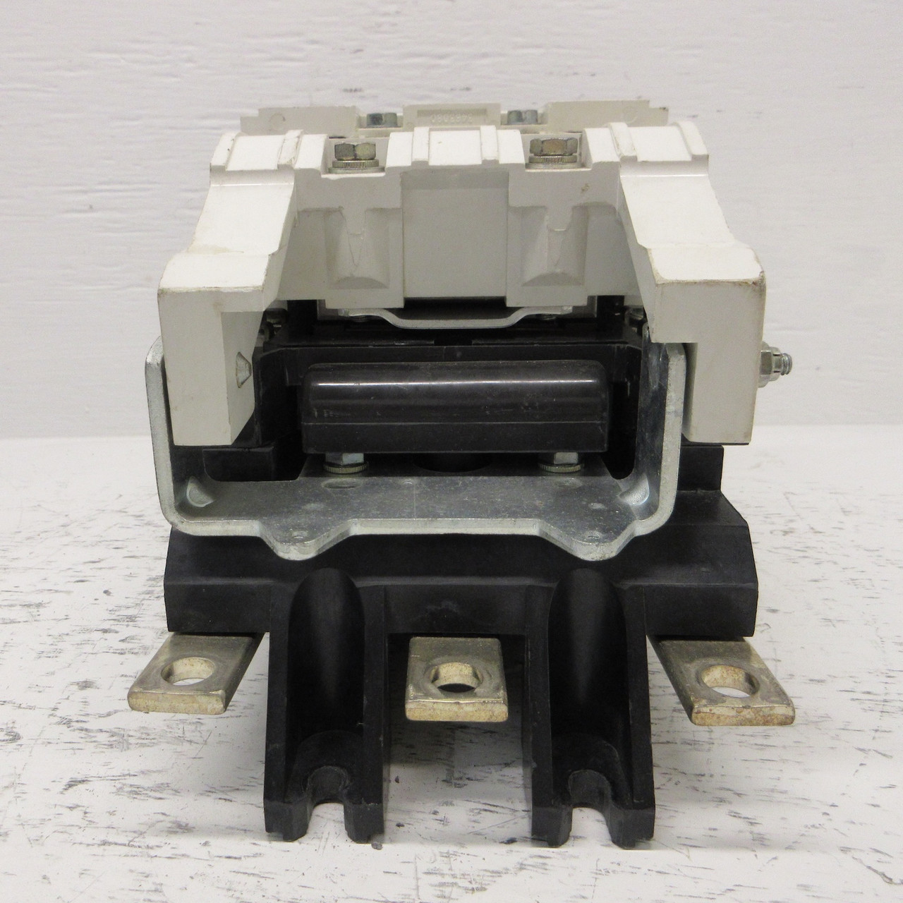 Cutler-Hammer A201K5CA Size 5 Motor Contactor Mod J 120V Coil 270/300A 3PH 600V (AH0657-2)