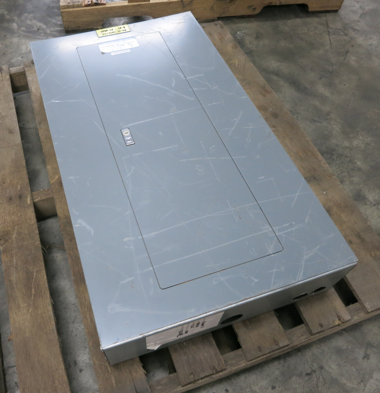 Square D 225A NQOD442L225 Breaker Panel Board MLO Main Lug 240V 3PH 4W 225 Amp (AH0207-1)