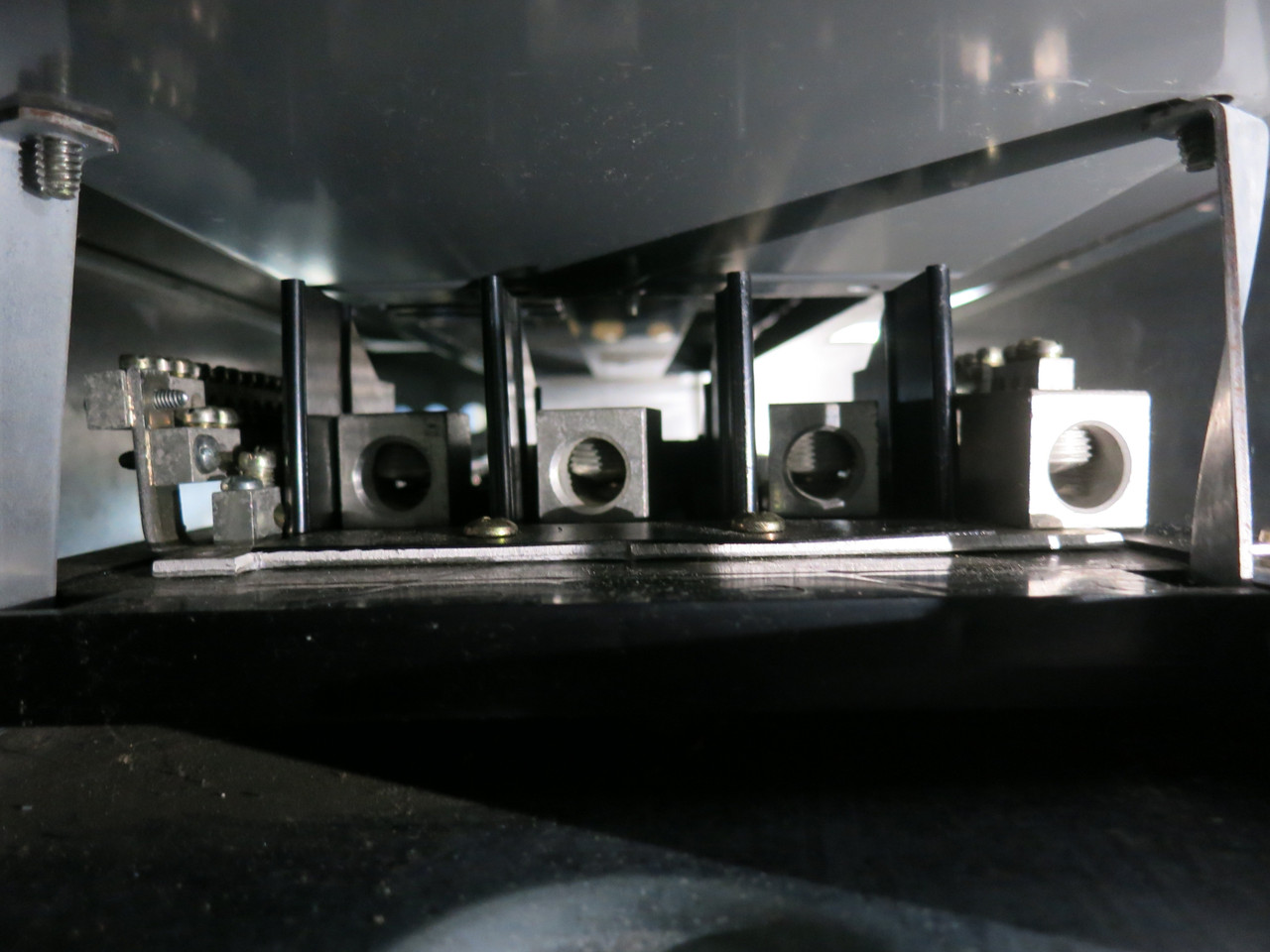 Square D 225A NQOD442L225 Breaker Panel Board MLO Main Lug 240V 3PH 4W 225 Amp (AH0207-1)