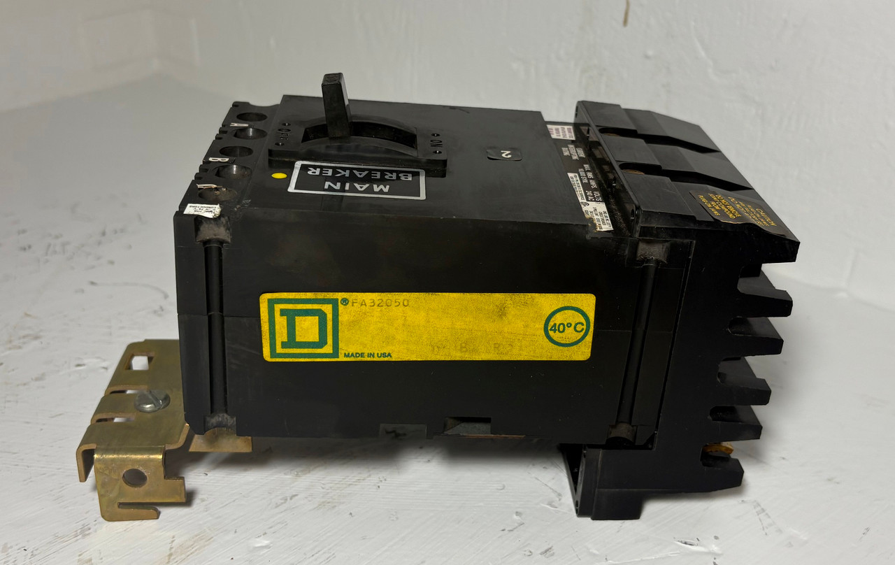 Square D I-Line FA32050 50A Circuit Breaker Black 240 VAC 3 Pole Type FA 50 Amp (EM5604-1)