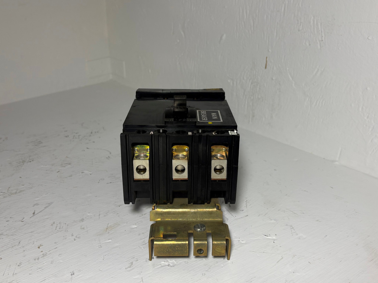 Square D I-Line FA32050 50A Circuit Breaker Black 240 VAC 3 Pole Type FA 50 Amp (EM5604-1)