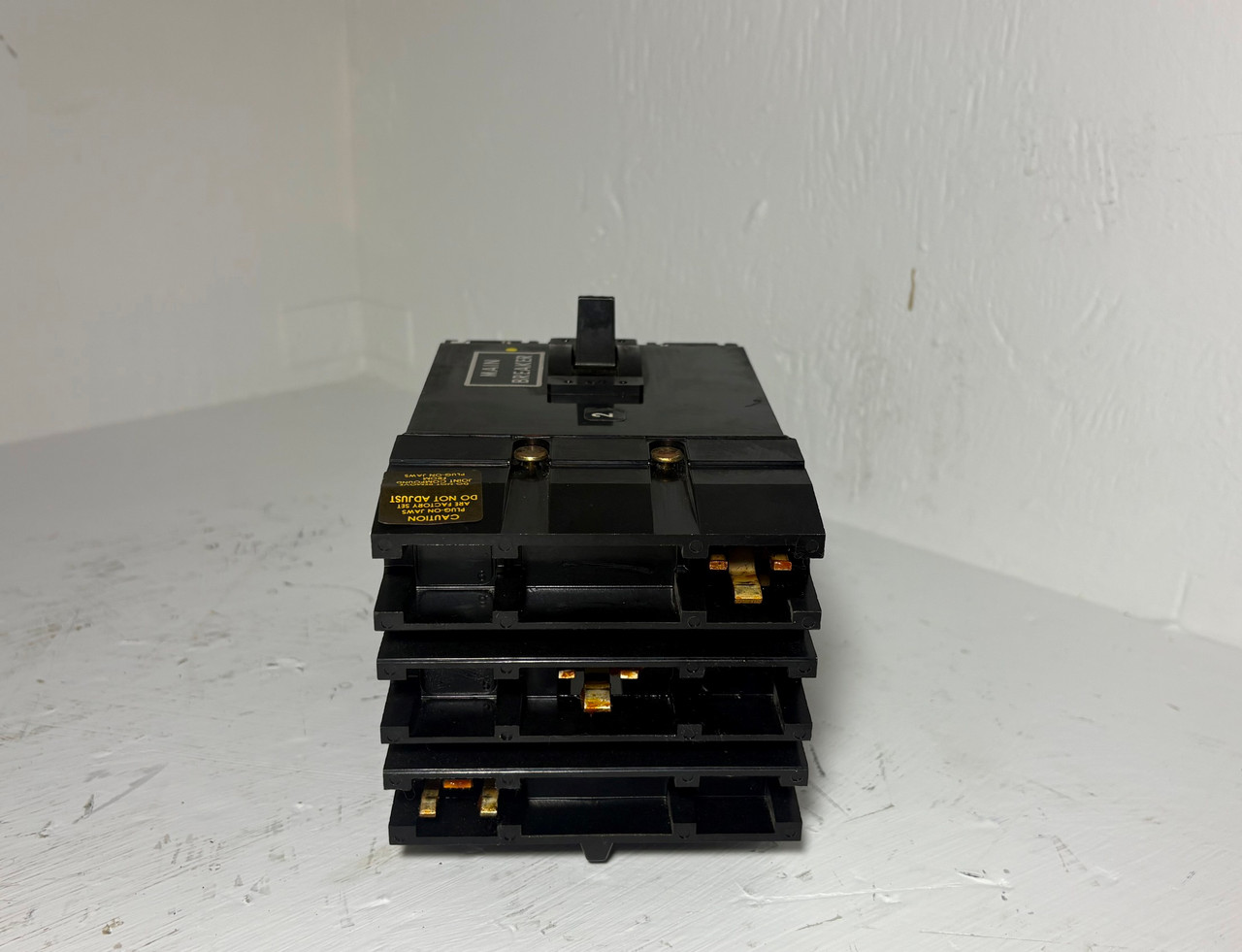 Square D I-Line FA32050 50A Circuit Breaker Black 240 VAC 3 Pole Type FA 50 Amp (EM5604-1)