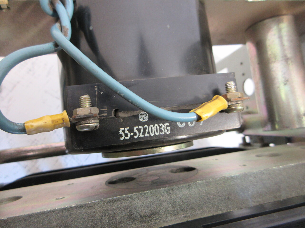 General Electric GE CR285J022AA1E Size 7 Motor Contactor 600HP 600V 3PH 3P 900A (AH0669-1)