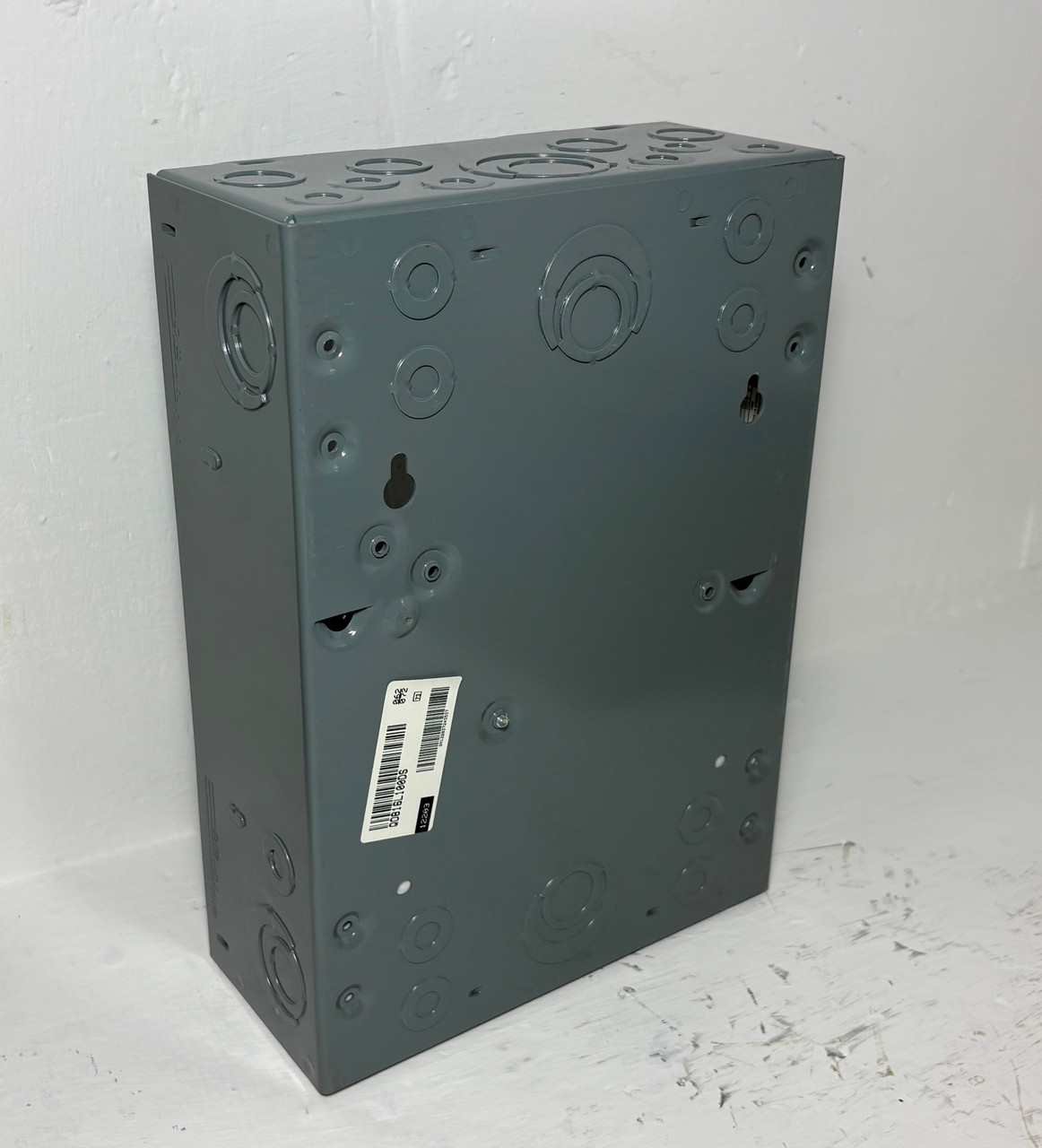 NEW Square D QO816L100DS QO Load Center 16 Circuits 1PH MLO 13" 240V 3PH 3W NIB (EM5607-4)