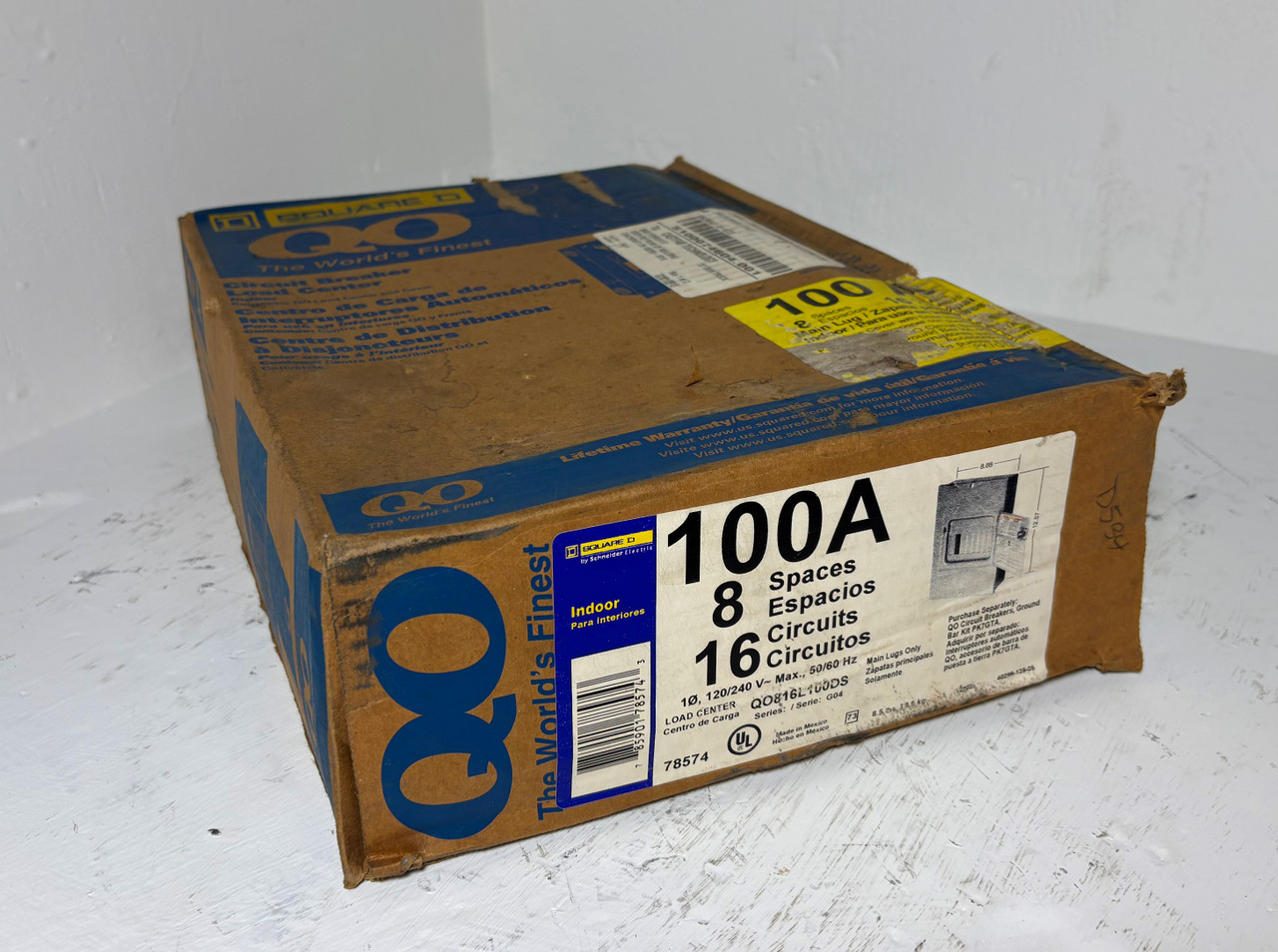 NEW Square D QO816L100DS QO Load Center 16 Circuits 1PH MLO 13" 240V 3PH 3W NIB (EM5607-4)