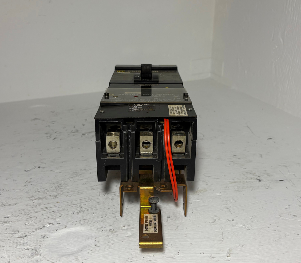 Square D I-Line IF36040G 40A Circuit Breaker IF6 3P 40 Amp Ground Fault GFM100IF (EM5611-2)