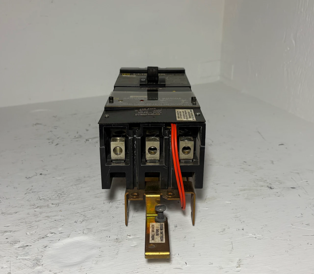Square D I-Line IF36040G 40A Circuit Breaker IF6 3P 40 Amp Ground Fault GFM100IF (EM5611-2)