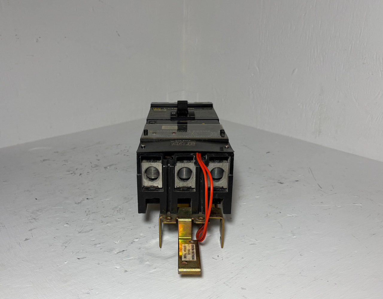 Square D I-Line IK36125G 125A Circuit Breaker 3P 125 Amp Ground Fault GFM250KKZ3 (EM5616-1)