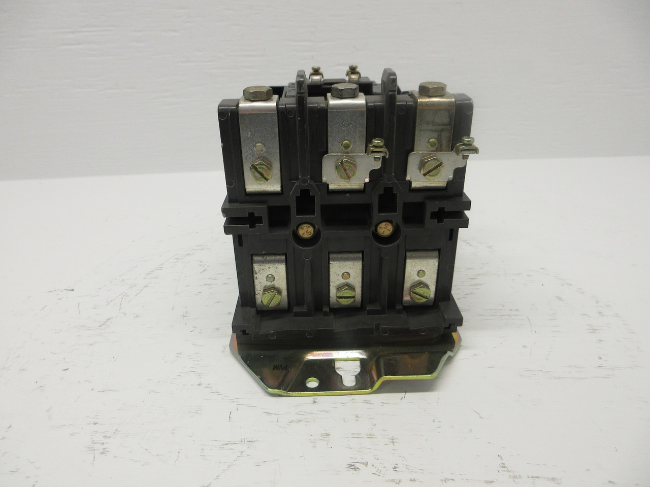 Allen Bradley 509-DO*-XXX Size 3 Motor Contactor 120V Coil 90A 50HP 509-D0*-XXX (AH0701-1)
