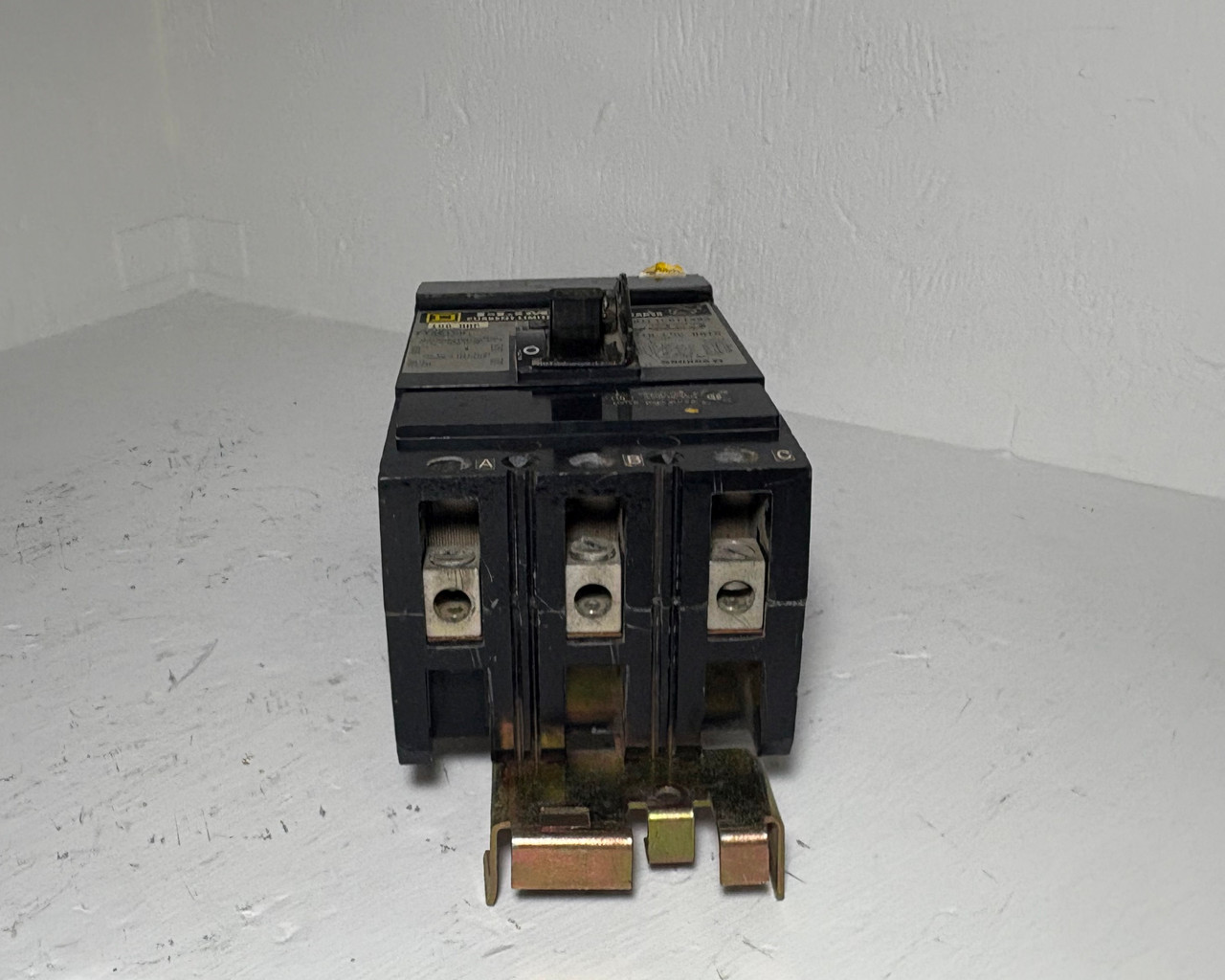 Square D I-Line FI36100 100A I-Limiter Circuit Breaker 480/600V 3 Pole 100 Amp (EM5625-3)