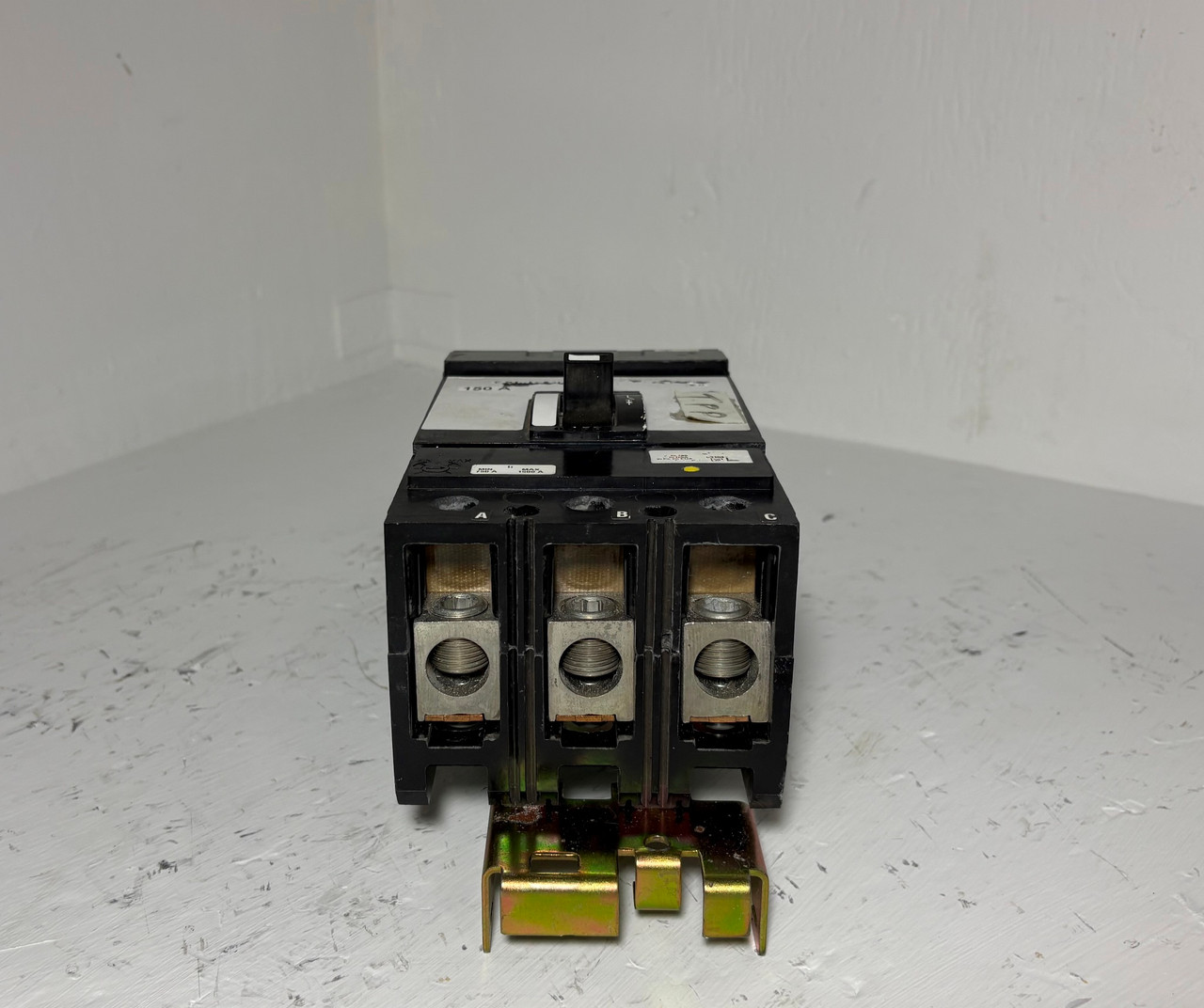 Square D I-Line KI36150 150A I-Limiter Circuit Breaker 600V 3P 150 Amp bad label (EM5628-1)