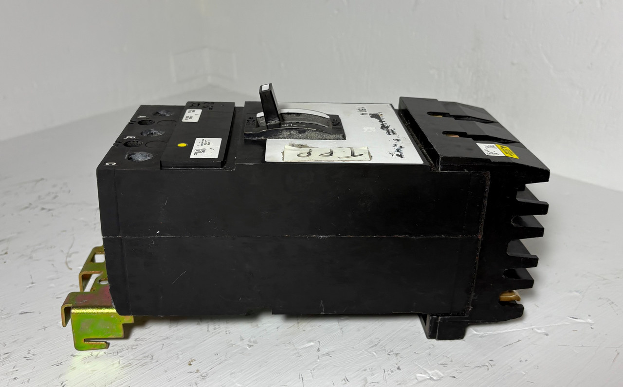 Square D I-Line KI36150 150A I-Limiter Circuit Breaker 600V 3P 150 Amp bad label (EM5628-1)