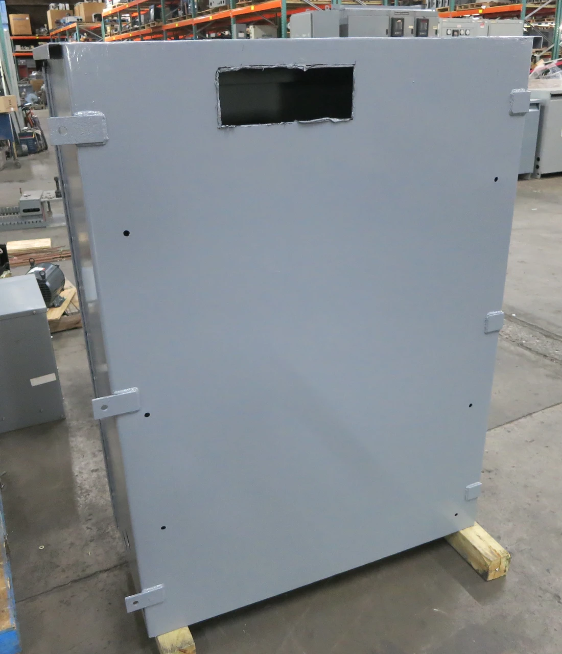 Boltswitch VL368ST 1200A 600V Enclosed Pressure Contact Switch 1200 Amp VL368 3R (DW7487-1)