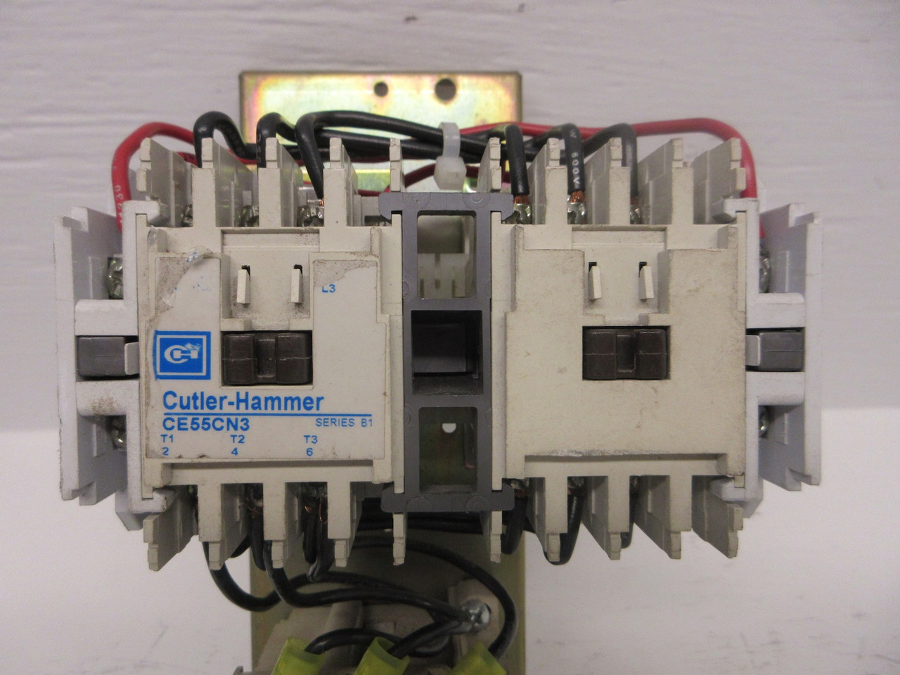 Eaton Cutler Hammer CE55CN3 Reversing Starter 120V Coil 3PH w/ C306GN3 + Heaters (AH0714-1)