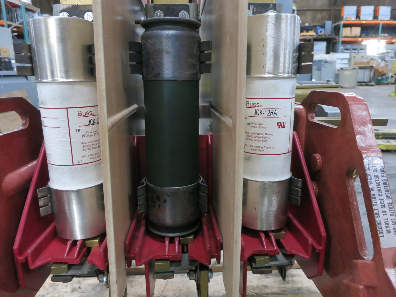 GE IC2814E230BC47A2 AC Motor Contactor 400A 2400V Limitamp 230V Coil IC-2814 (DW7492-1)