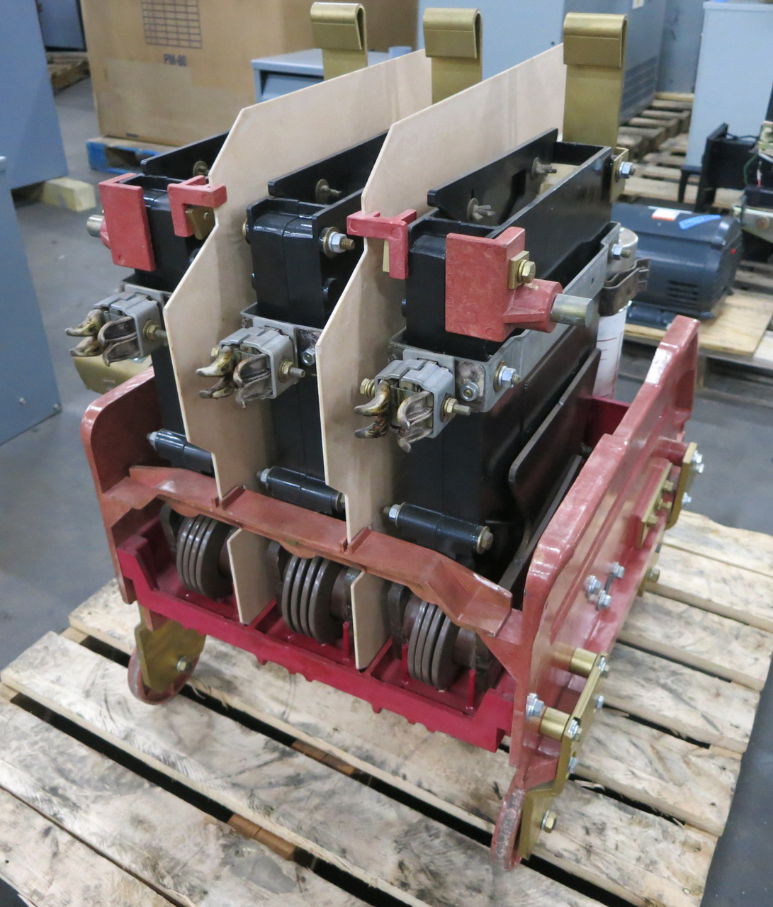 GE IC2814E230BC47A2 AC Motor Contactor 400A 2400V Limitamp 230V Coil IC-2814 (DW7492-1)