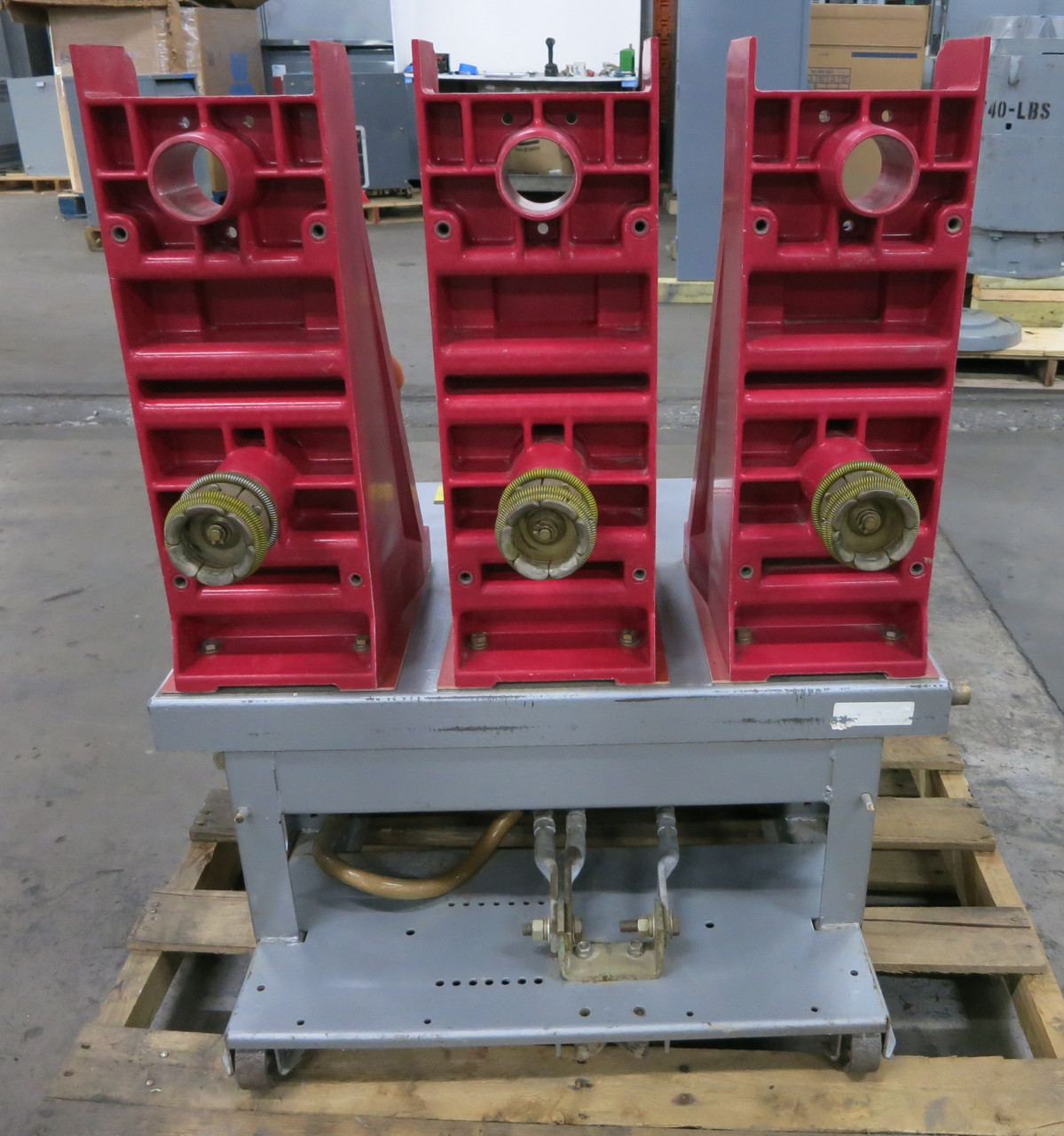 ITE Gould 15HK Ground Test Device Power Circuit Breaker 15 kV 13.5 kV Switchgear (DW7494-1)