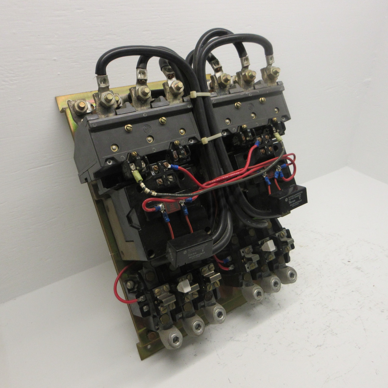 Image of Allen Bradley 715X-EOD11 2 Speed Starter Size 4 120V Coils 75HP Ser L 715X-E0D11