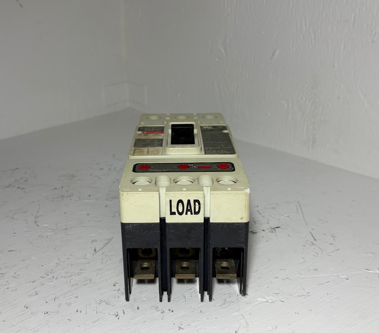 Westinghouse HMCP250L5C 250A Circuit Breaker Matte 3P 480/600V Type HMCP 250 Amp (EM5632-1)