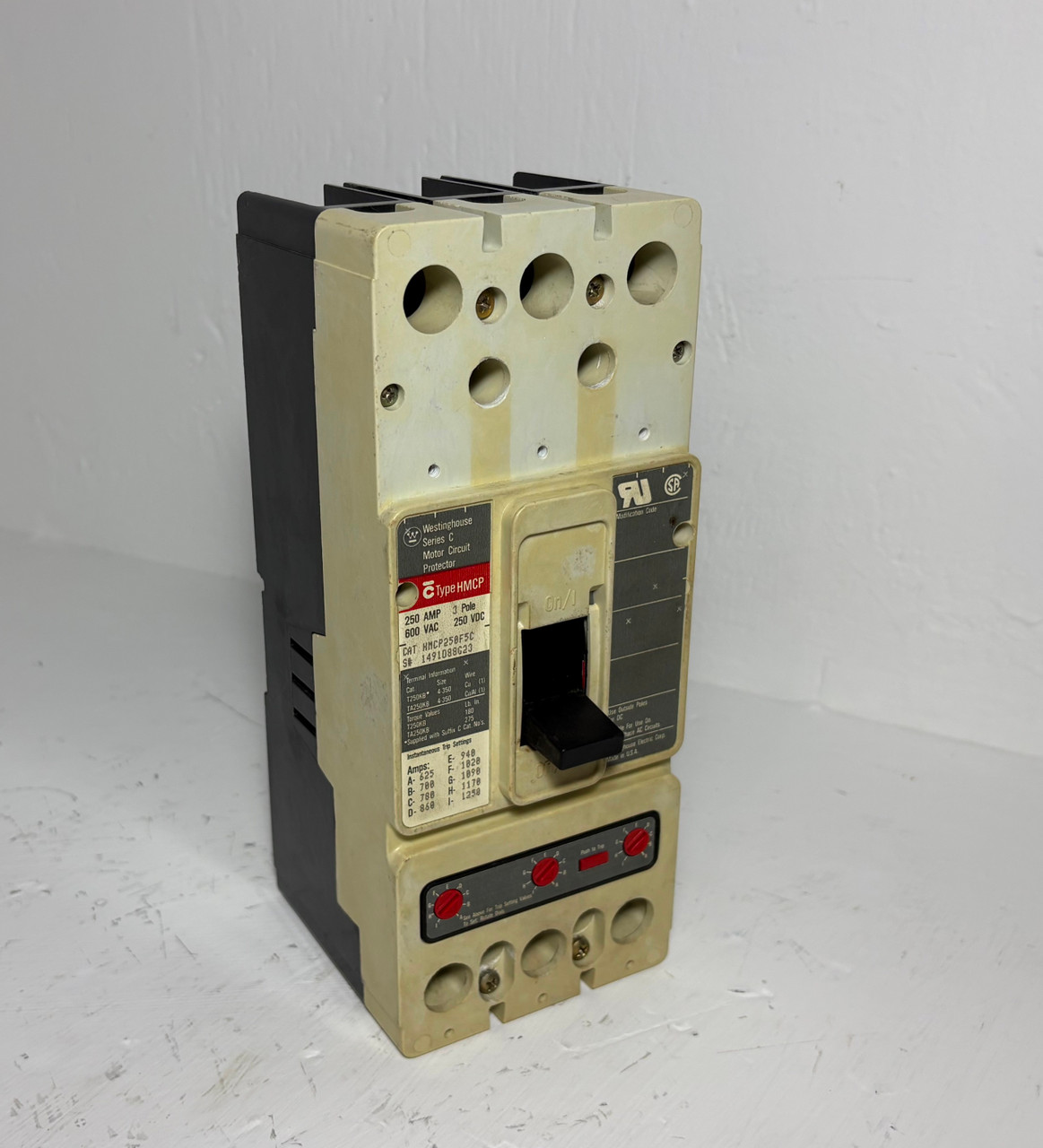 Westinghouse HMCP250F5C 250A Circuit Breaker Matte 3P 480/600V Type HMCP 250 Amp (EM5631-1)