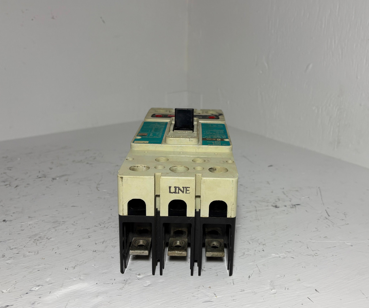 Westinghouse JD3250F 250A Circuit Breaker Matte Blue w/ 175 Amp Trip 3P JD3175 (EM5636-1)