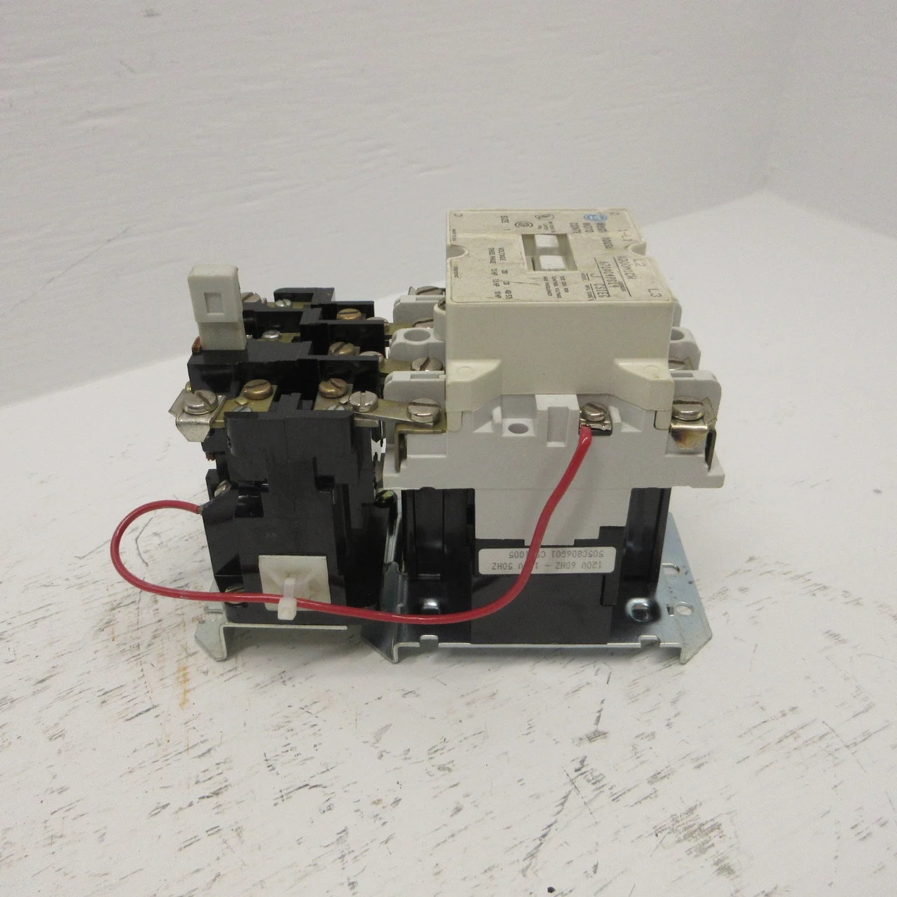 Westinghouse A200M1CW Size 1 Motor Starter 120V Coil 10HP Model J 460/575V A200 (AH0723-1)