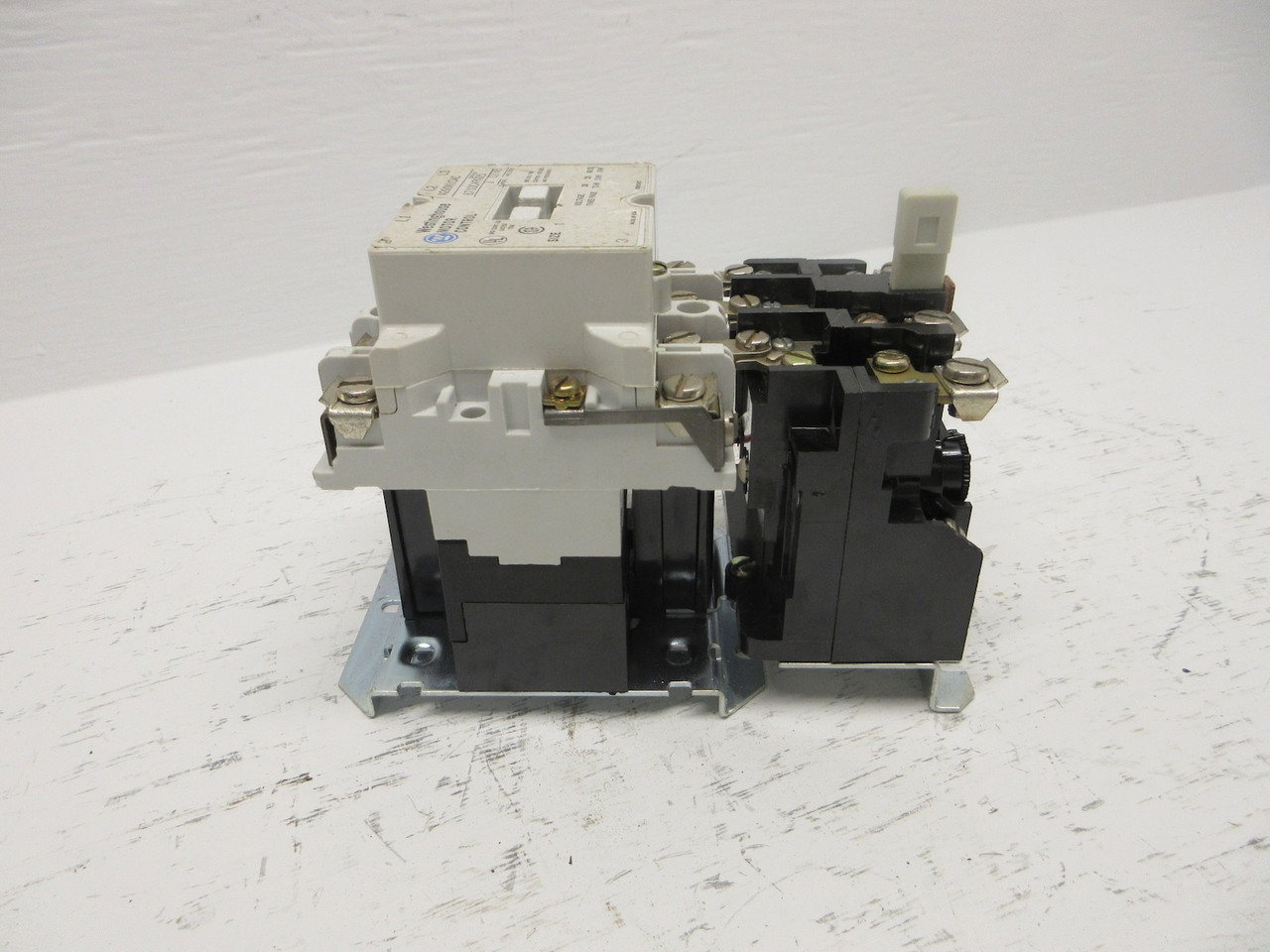 Westinghouse A200M1CAC Size 1 Motor Starter 120V Coil 10HP Model J 460/575V A200 (AH0722-1)