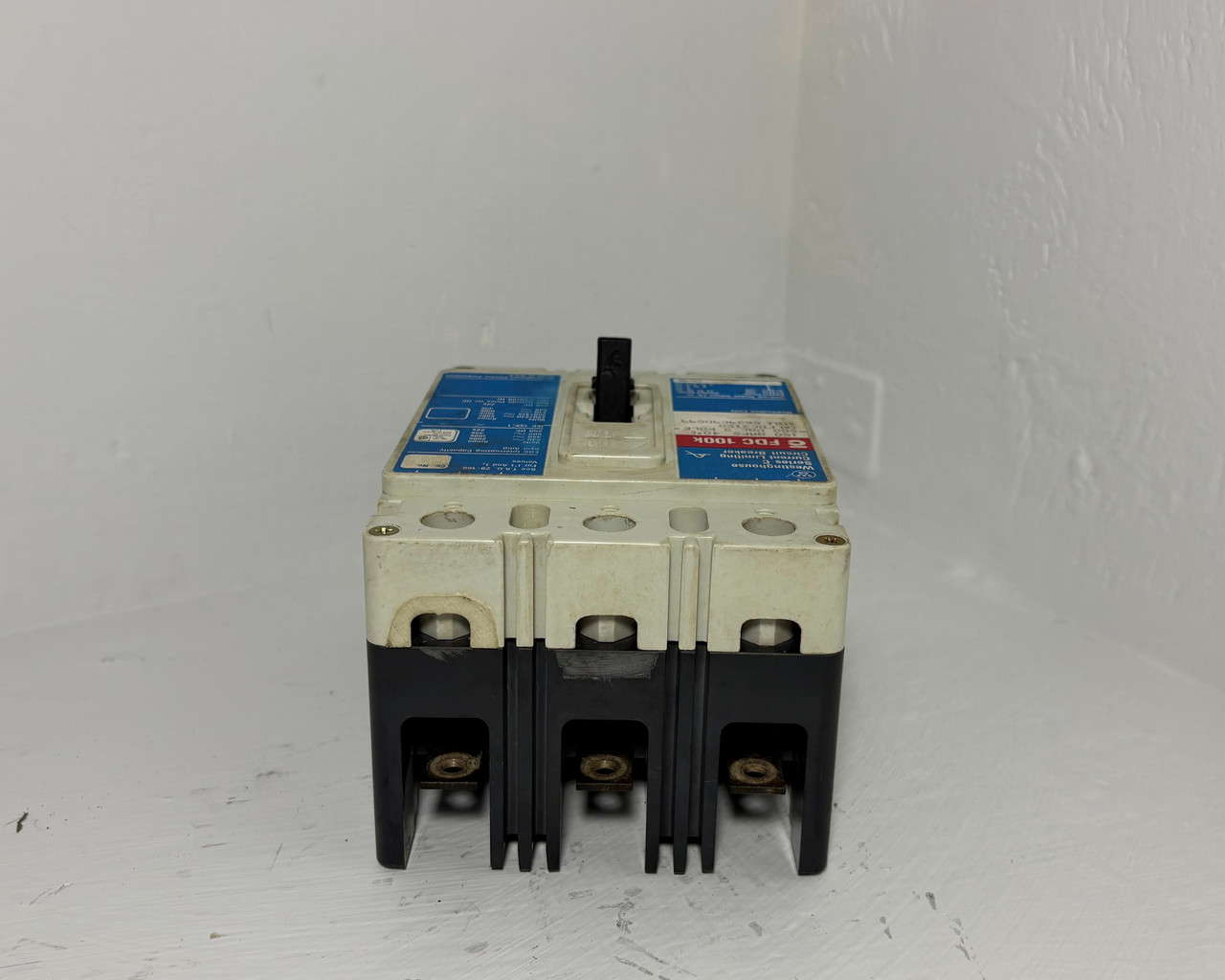 Westinghouse FDC3150 150A Circuit Breaker FDC3150L FDC 100k 600V 3 Pole 150 Amp (EM5640-1)