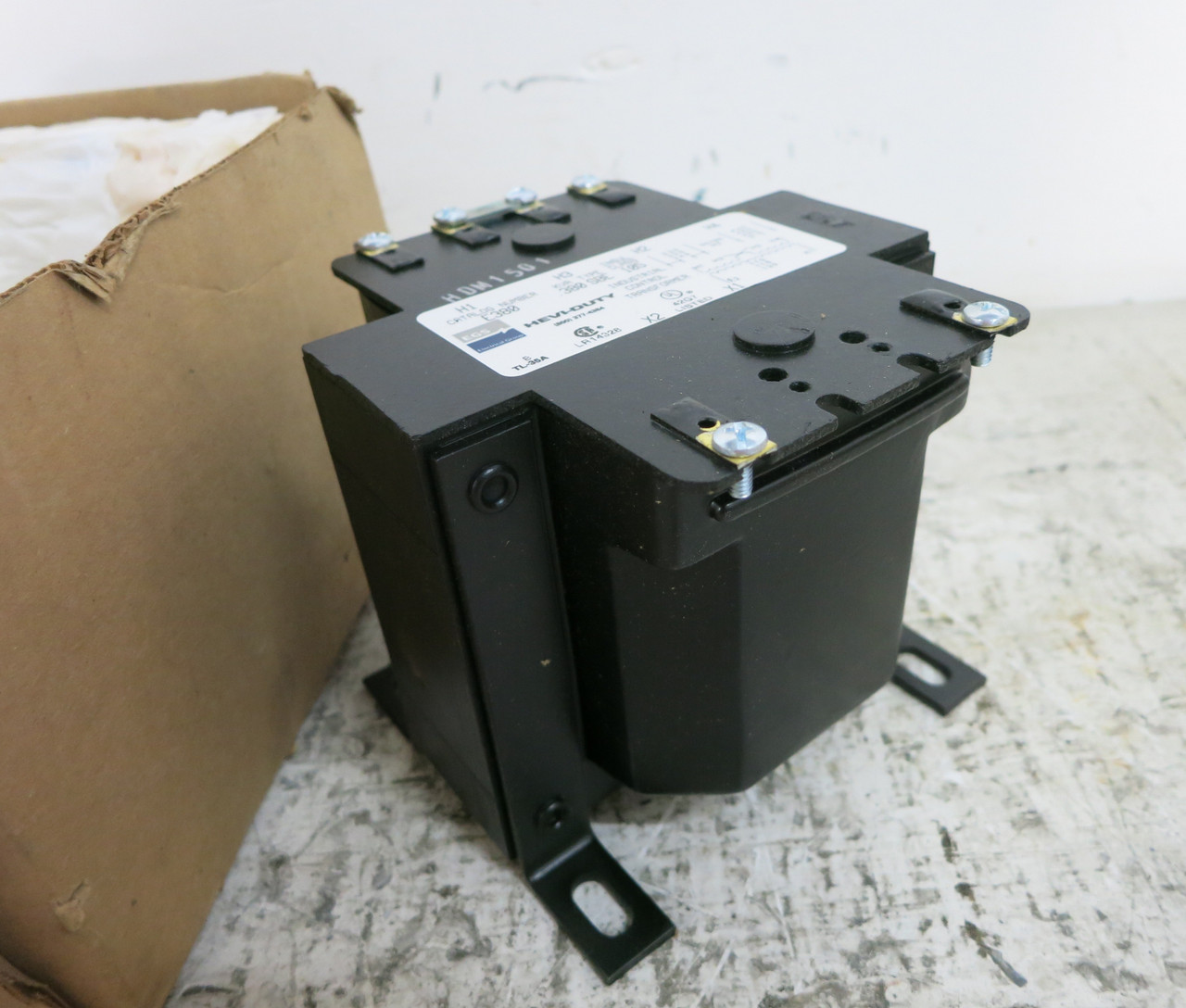 NEW Hevi Duty 0.380 kVA 240/480 to 120 V 1PH Transformer 5802 E380 SBE Control (DW7513-1)