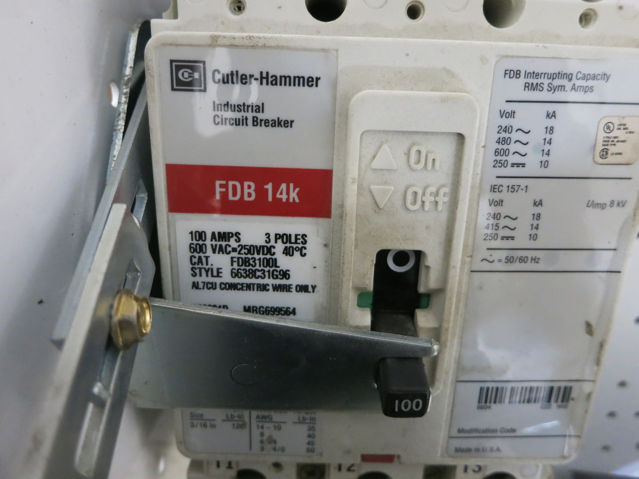 Eaton Freedom 2100 100A Breaker 12" MCC Feeder Bucket FDB3100L 100 Amp FDB3100 (DW7524-1)