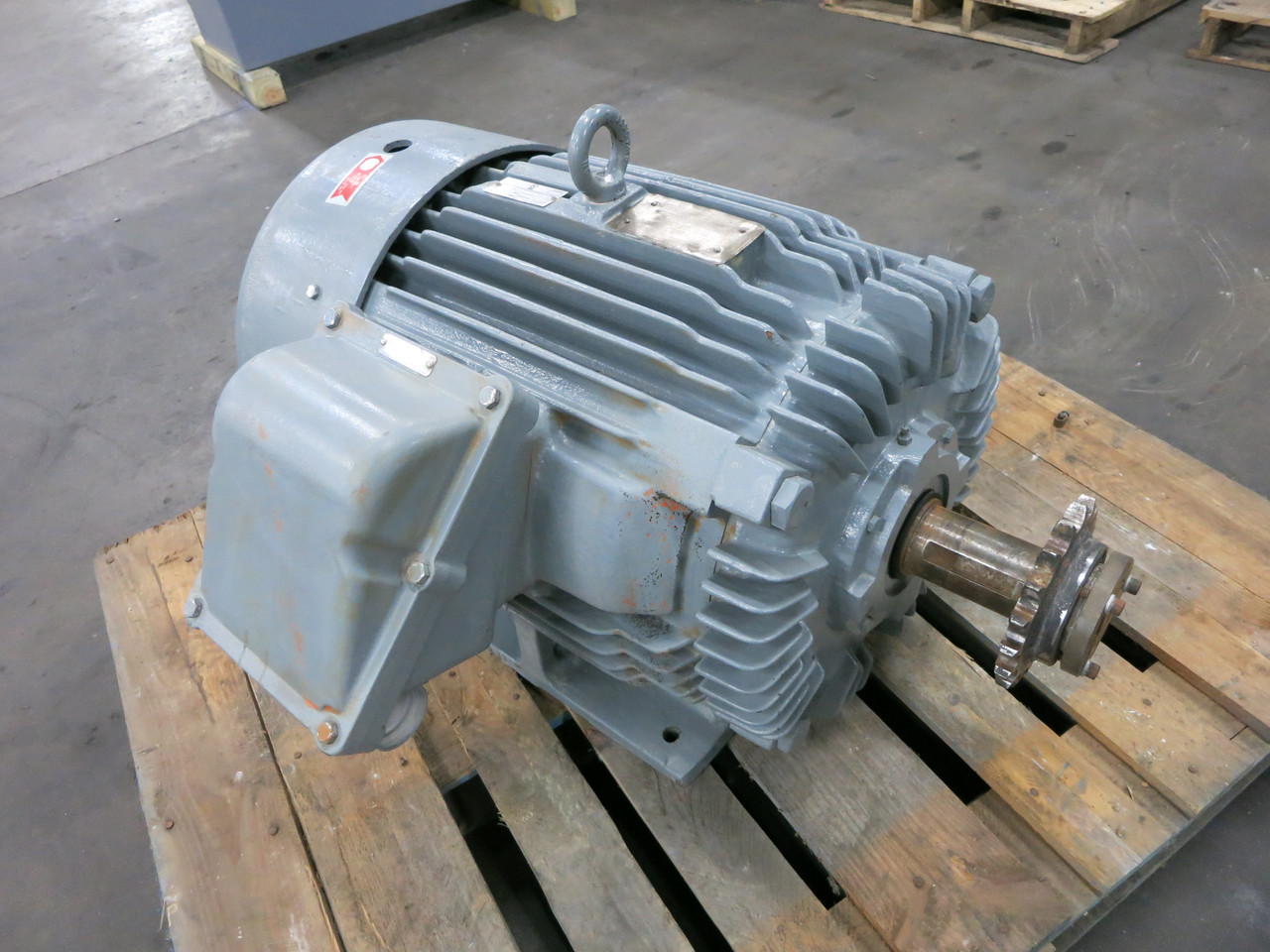 Toshiba 75 HP Explosion Proof AC Motor 230/460V 1760 RPM TIKK 365T FBK1XX TEFC (DW7529-1)