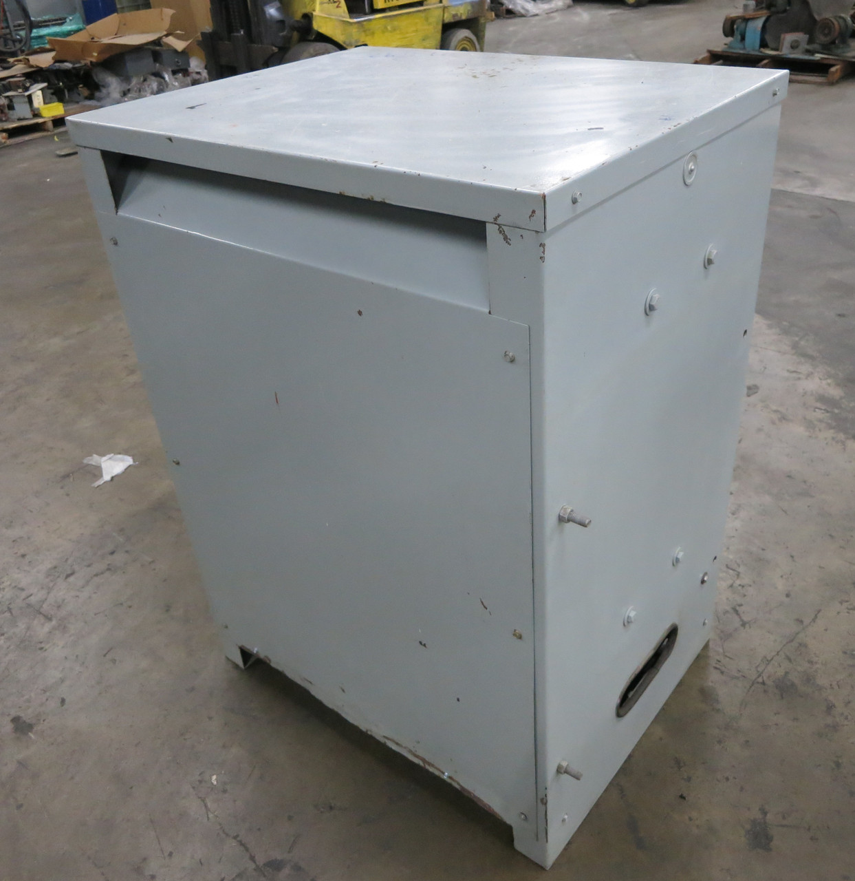 Westinghouse 150 kVA 4160 Delta to 240 Delta V 3PH Transformer 4160V - 240V (DW7528-1)