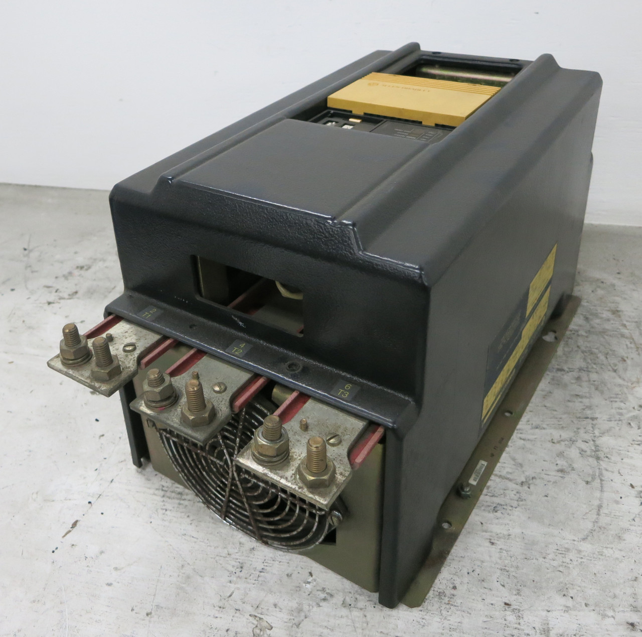 Allen Bradley 150-A180NBD 150 HP SMC Plus Smart Motor Controller 480V Soft Start (DW7534-1)