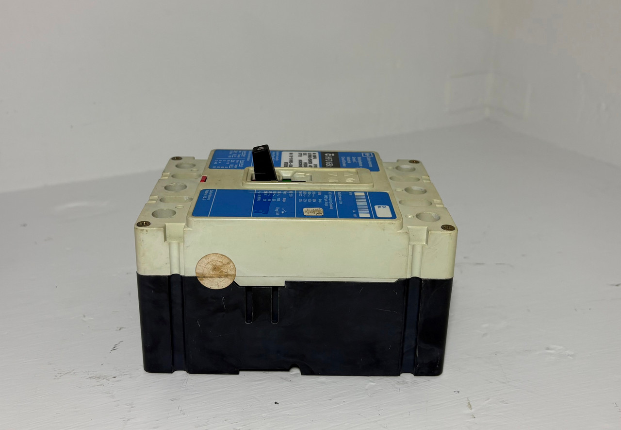 Cutler-Hammer HFD3045 45A Circuit Breaker Glossy Blue 600V 3P HFD3045L 45 Amp (EM5655-1)